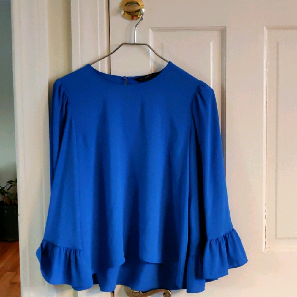 Zara Basic very pretty blue blouse. New w/Tags